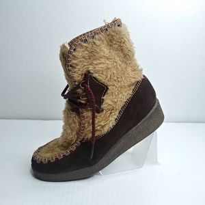 Snowland Vintage Women's Size 9 wedge boots boho